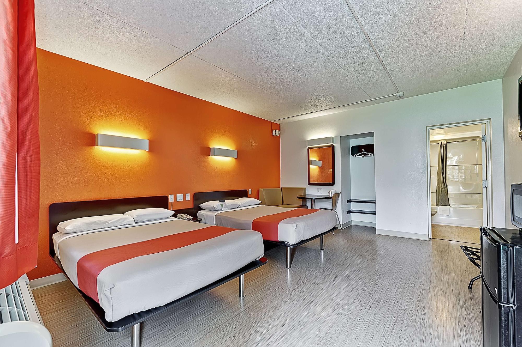 Motel 6-Villa Park, Il - Chicago West Eksteriør bilde