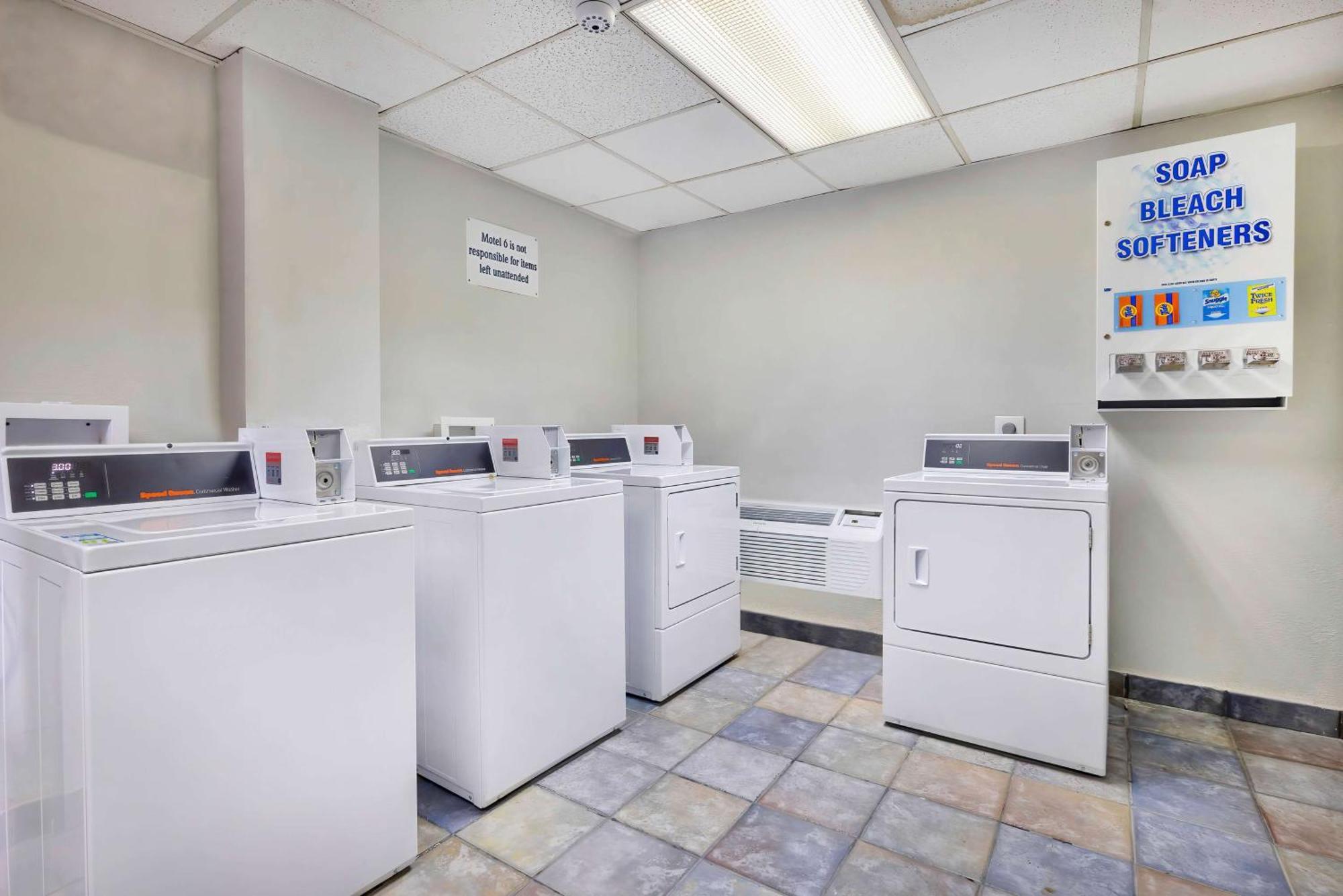 Motel 6-Villa Park, Il - Chicago West Eksteriør bilde