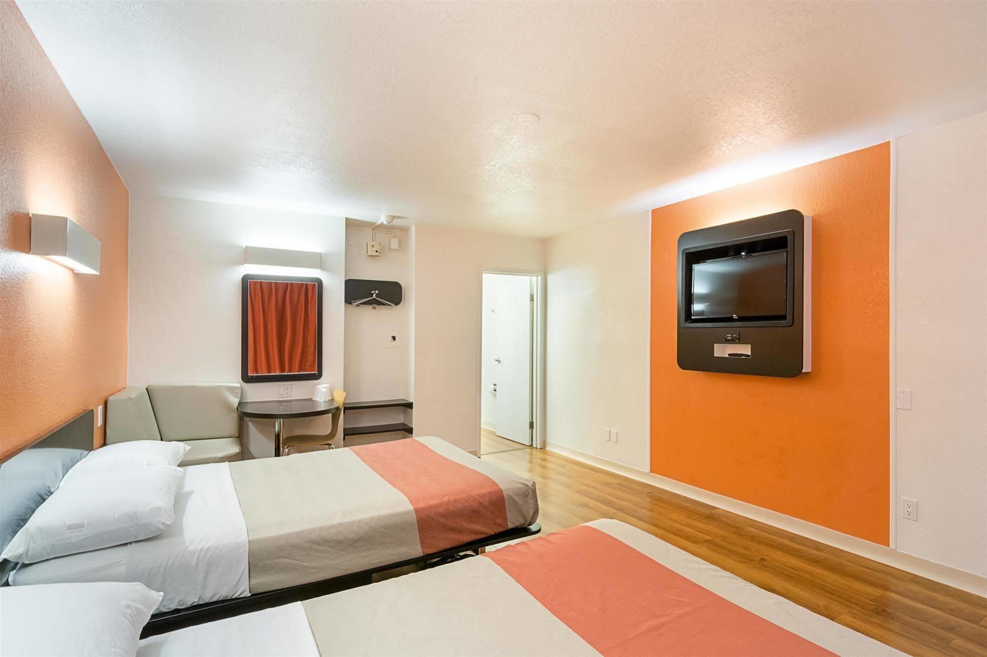 Motel 6-Villa Park, Il - Chicago West Eksteriør bilde